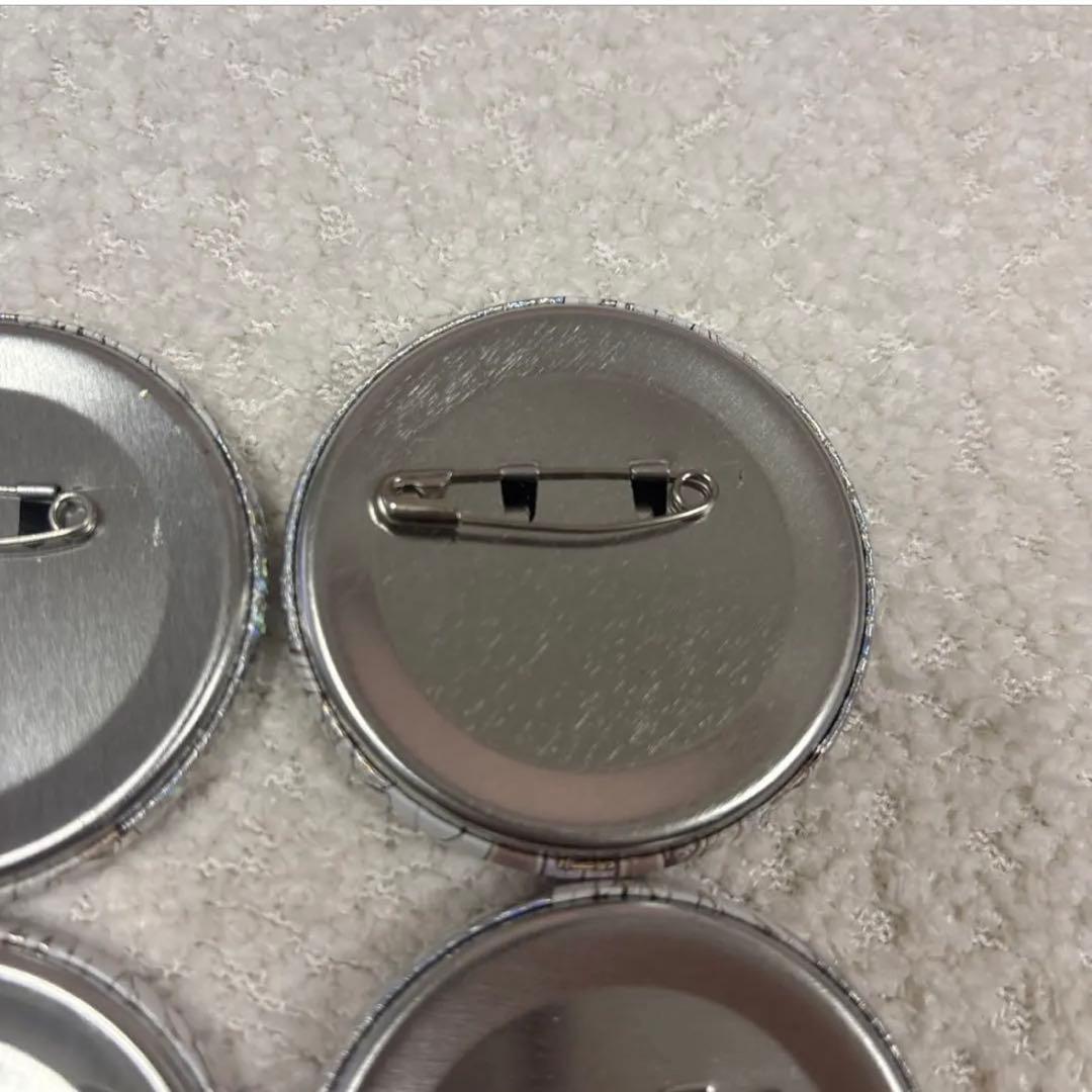 逢坂壮五 缶バッジ ビギネク 5周年 - メルカリ