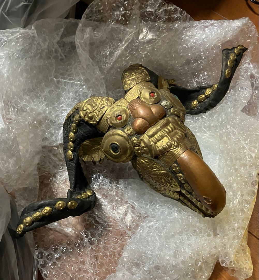 山羊　チベタンスカル　モンクスカル　チベット　法具　チベタンゴート　頭蓋骨 チベット密教の法具《チベタン・モンク・スカル》 – ZOCALO JAPAN