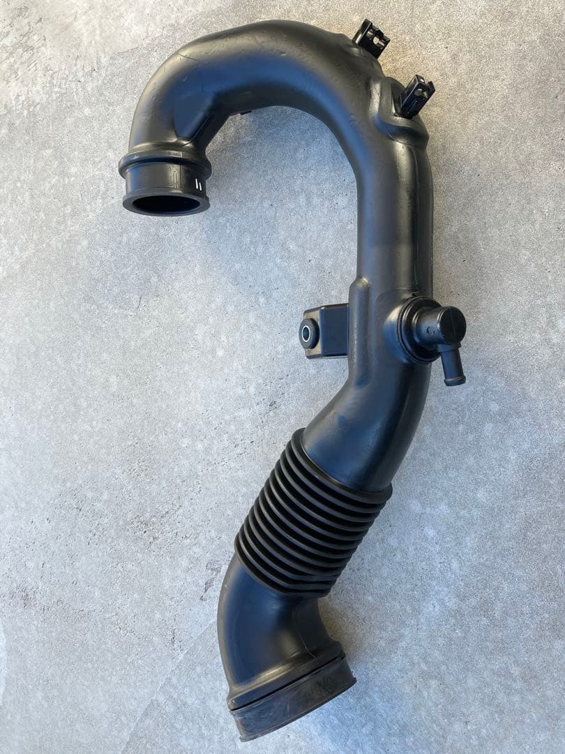 デリカD5 サティスファクション カーボンチャンバーエアインテーク