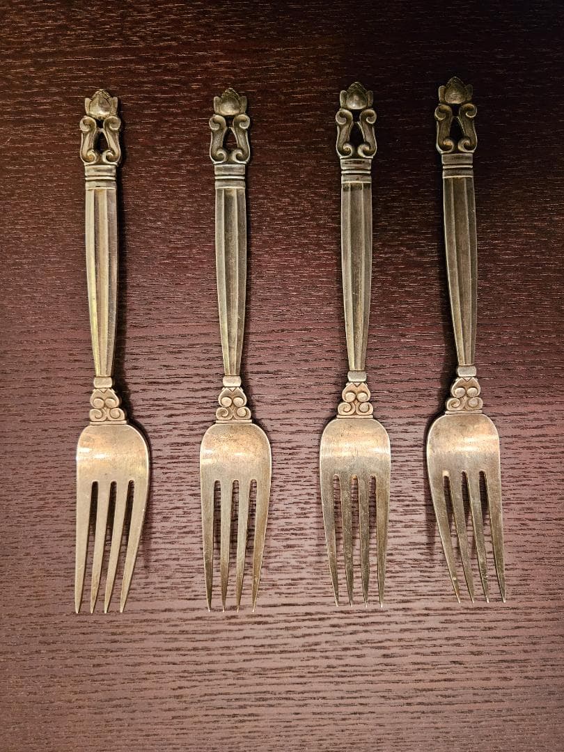  ジョージジェンセンACORNフォーク 4本セット ジョージジェンセン エコーンACORN ディナーフォーク ナイフ セット