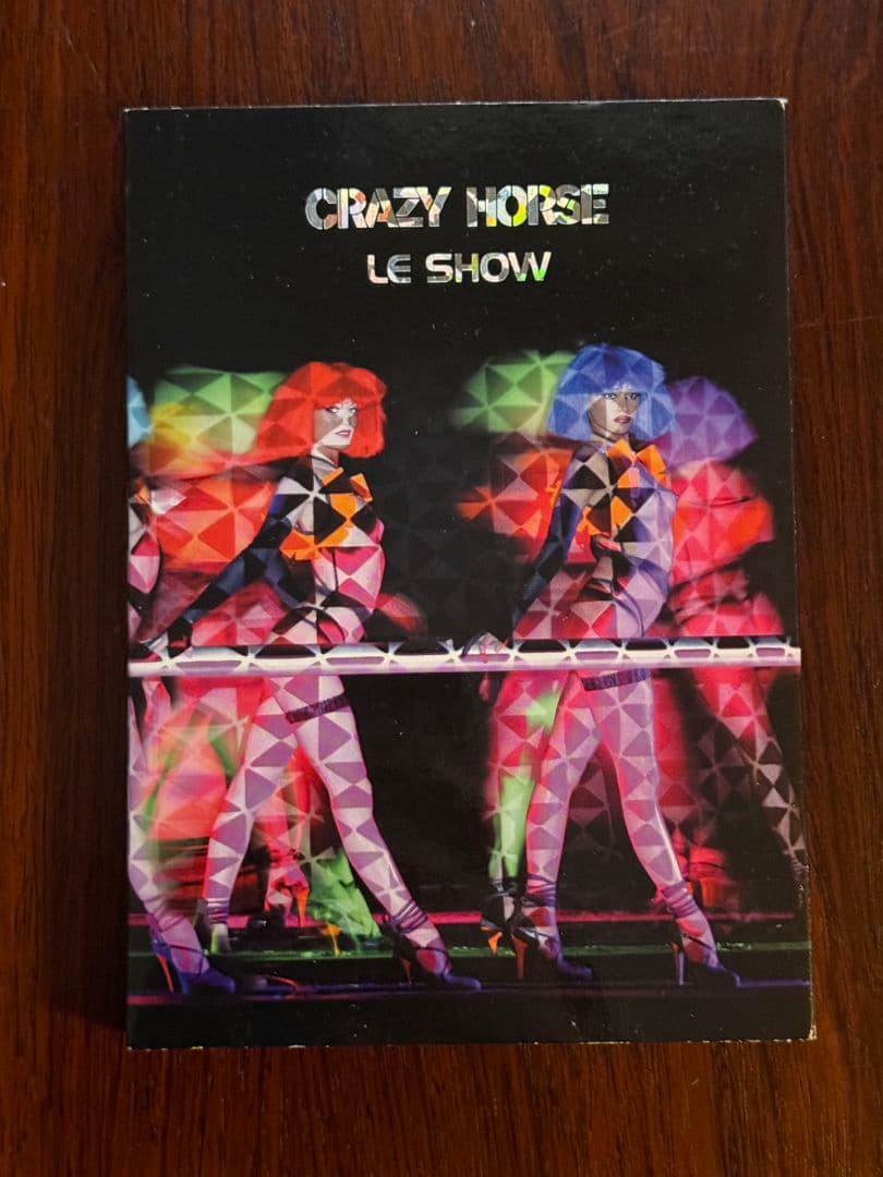 クレイジーホース Le Show 2004 クレイジーホース | パリ 旅行の観光・オプショナルツアー予約 VELTRA