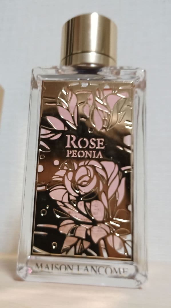 メゾン ランコム ローズピオーニア 香水 Maison Lancome Rose - メルカリ
