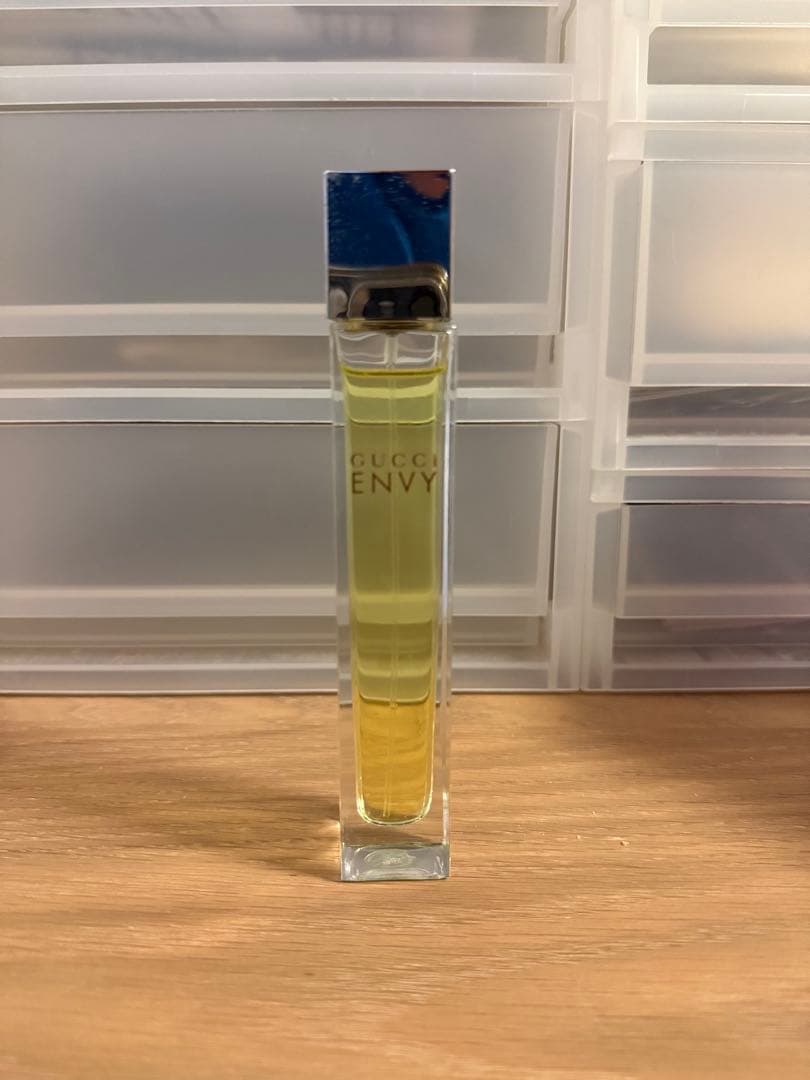 GUCCI グッチ エンヴィ50ml 香水 GUCCI グッチ エンヴィ50ml 香水 - メルカリ