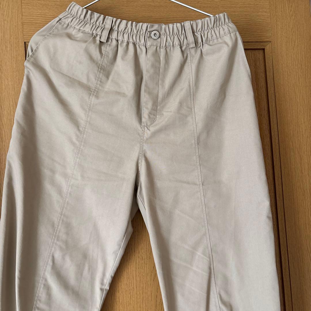 ゆったりシルエットのコクーンパンツ ゆったりシルエットのコクーンパンツ – OURHOME