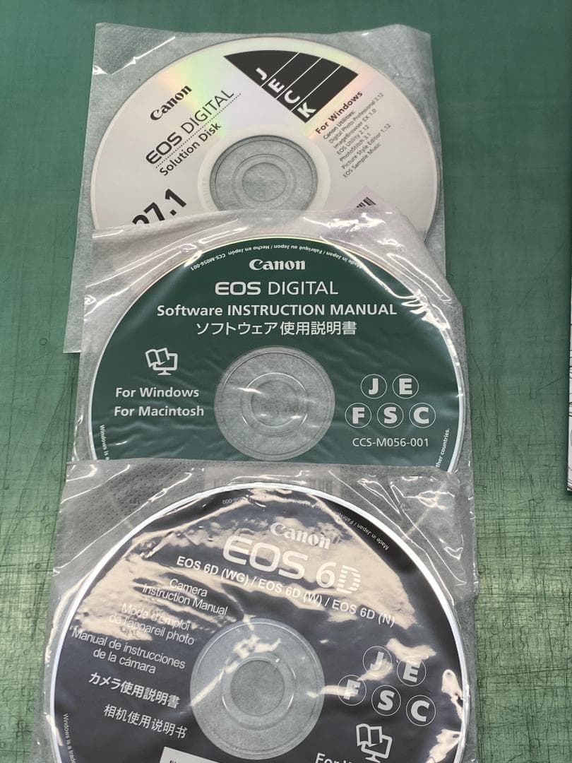 Canon EOS 6D キャノン シャッター回数 22352 !! - メルカリ