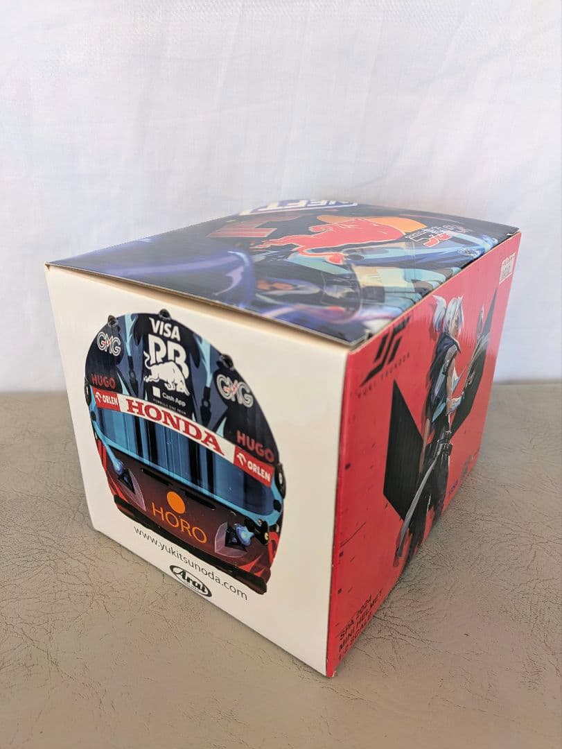 角田裕毅 ヘルメット1/2 サイン入 F1 レーシングブルズHONDA おまけ付