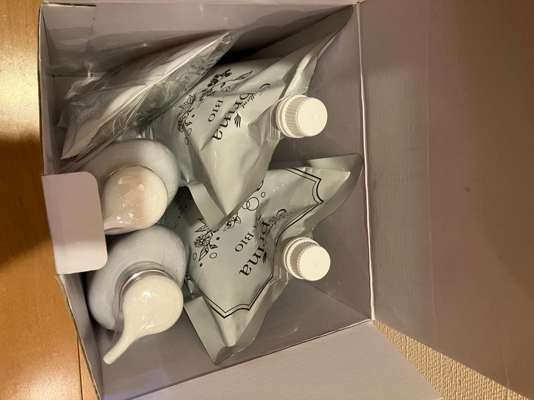 エスプリーナ シャンプー&トリートメント本体+大容量レフィル＋チューブ