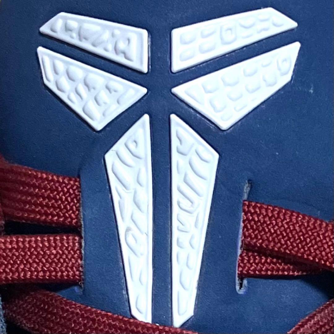 美品 NIKE KOBE MAMBA FOCUS ブルー 25.5cm