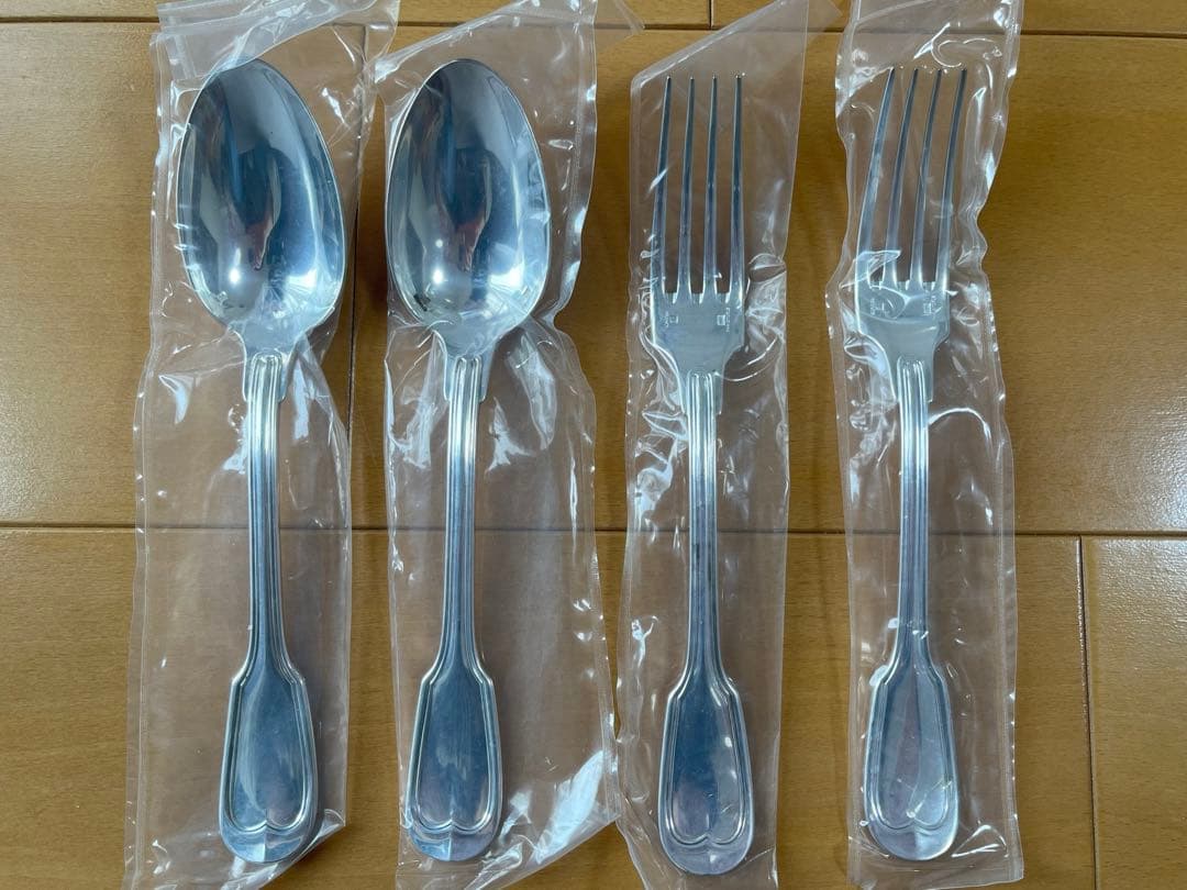 クリストフル⭐︎銀製カトラリーセット Amazon | Christofle クリストフル 銀メッキ製 シルバー スプーン 6本