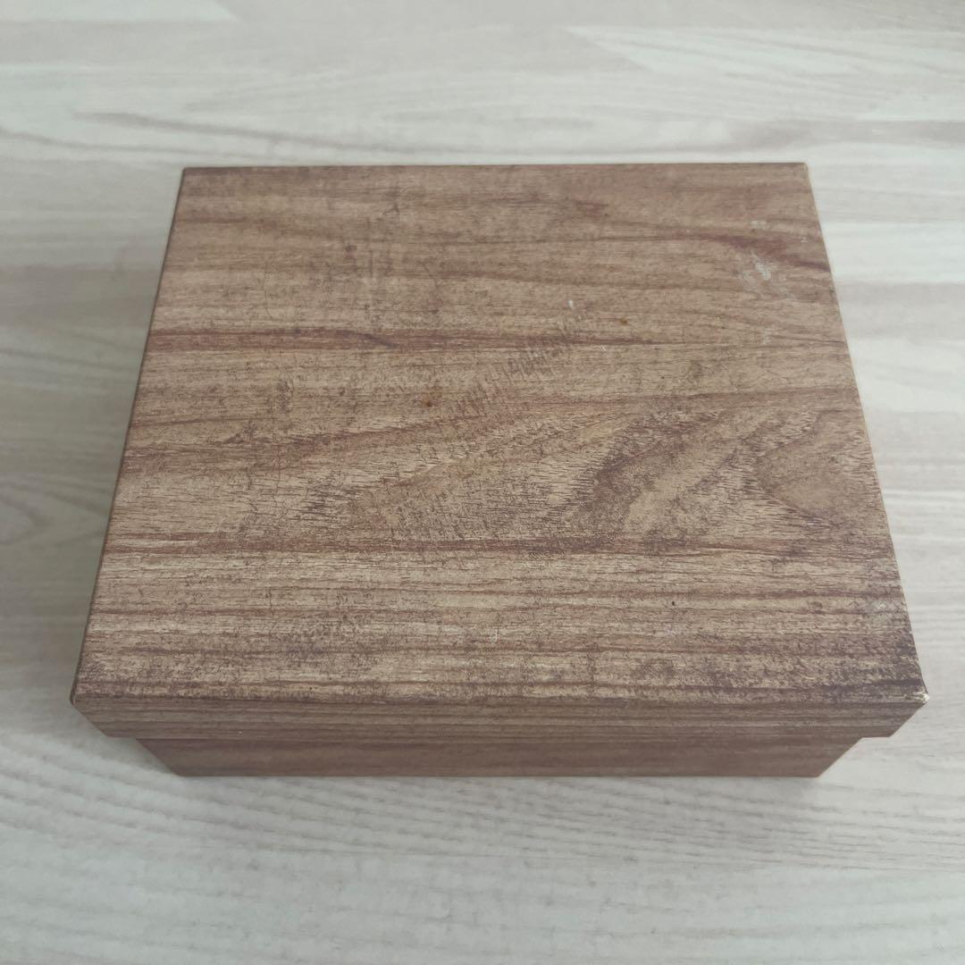 ヨルシカ　だから僕は音楽を辞めた　初回限定盤 Amazon.co.jp: だから僕は音楽を辞めた (初回生産限定盤): ミュージック