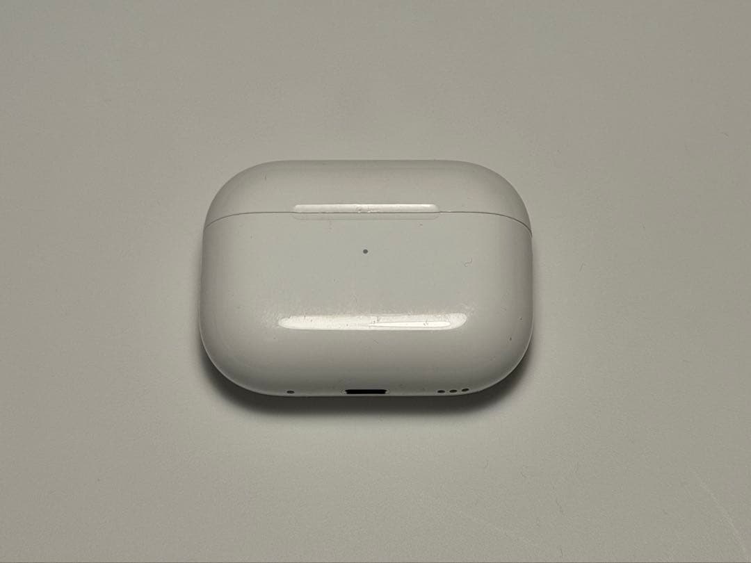 Apple AirPods Pro 第2世代 本体＋ケース＋付属品 中古 楽天市場】【中古品】Apple AirPods Pro 第2世代 アップル