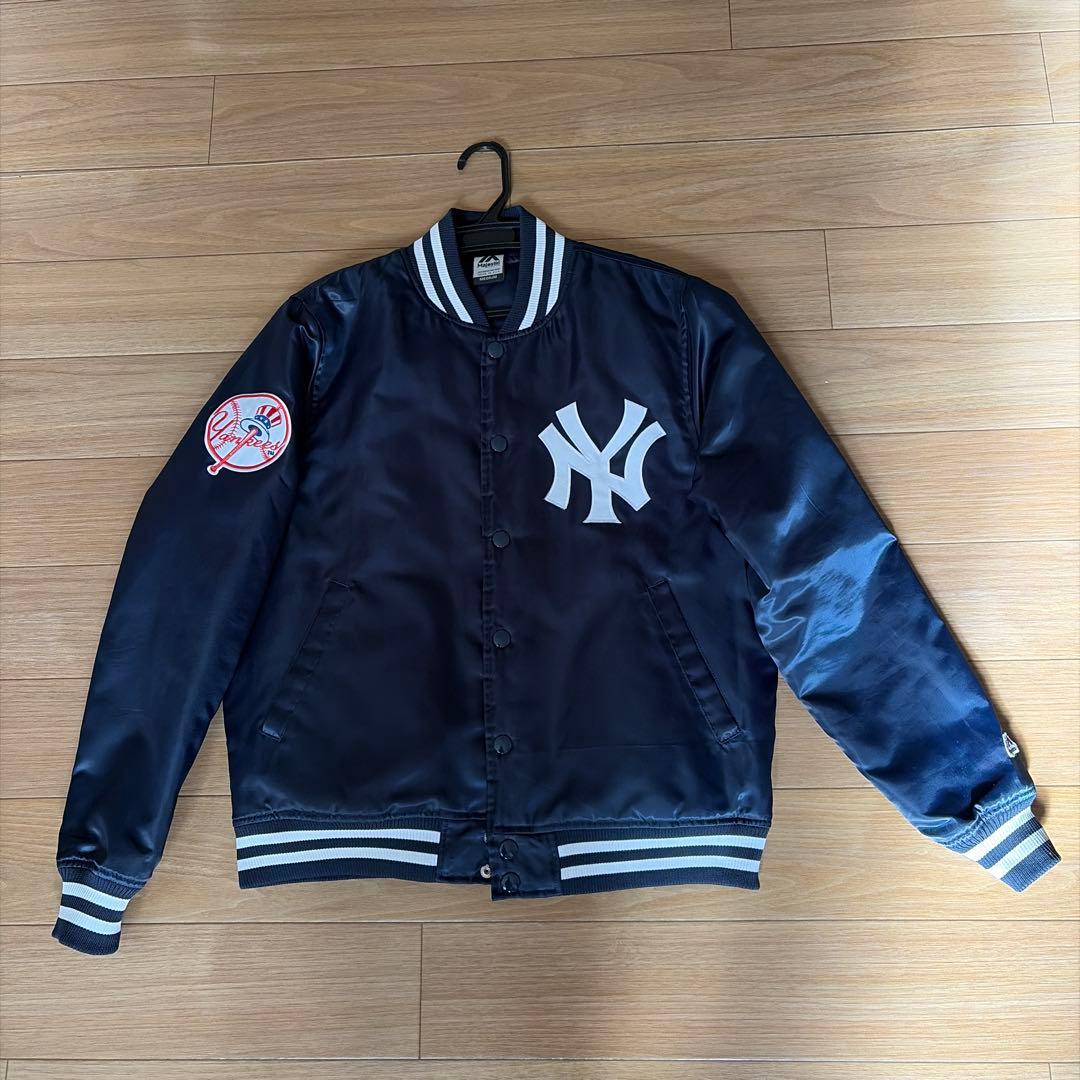 Majestic ニューヨーク・ヤンキース スタジャン　Mサイズ MAJESTIC（マジェスティック） スタジャン メンズ 冬 ジャケット