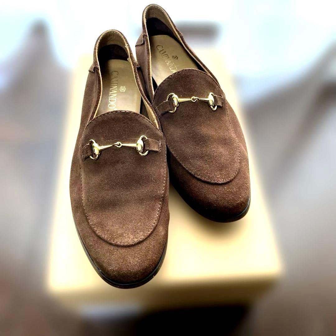 美品】CAMINANDOカミナンドスエード ローファー ブラウン8 24.5 - メルカリ