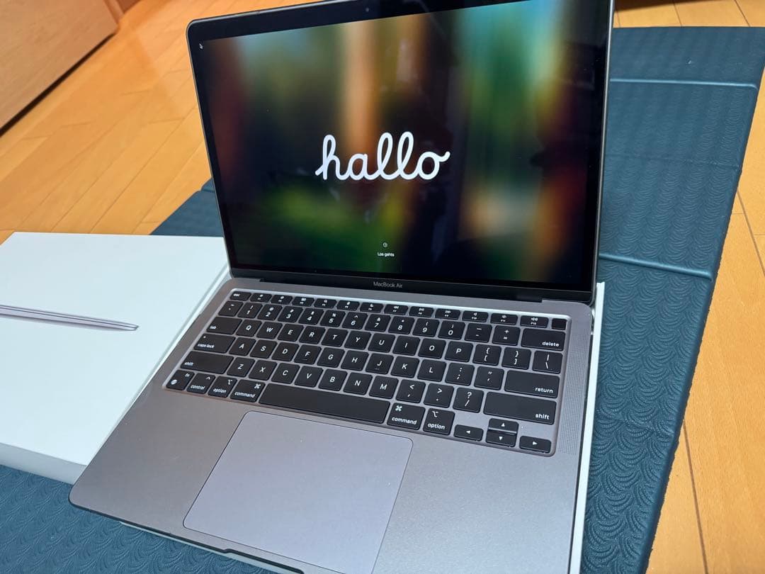 MacBook Air M1 メモリ16GB SSD 512GB USキーボード MGN63JA/CTO【英語（米国）キーボード カスタマイズモデル】13インチ