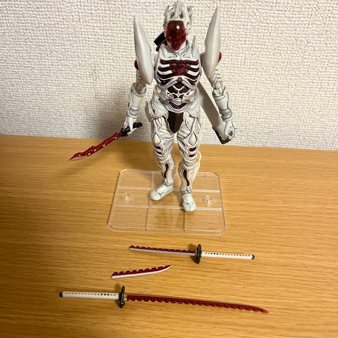 S.H.Figuarts フィギュアーツ 腑破十臓