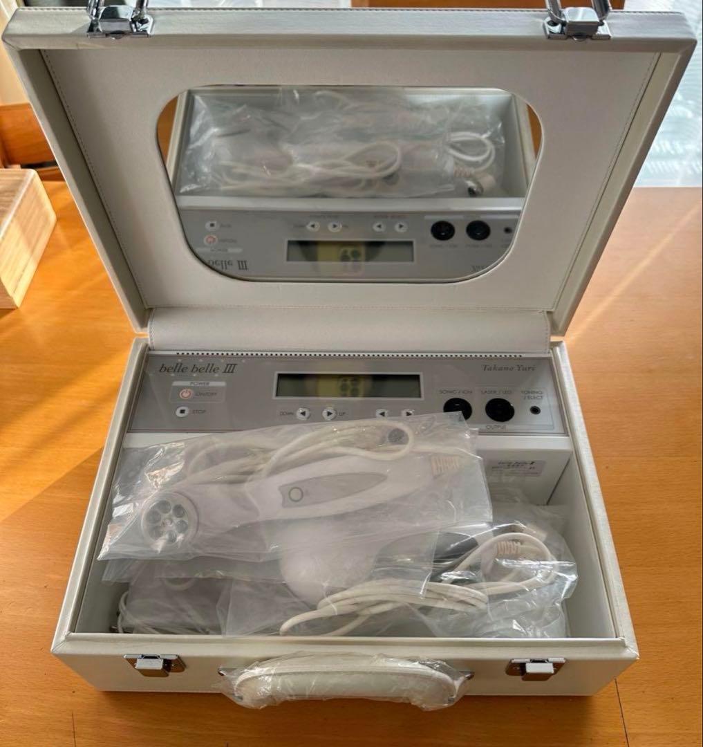【美品】定価４０万　たかのゆりベルベル3 高額美容機器　驚きの効果を自宅で体験