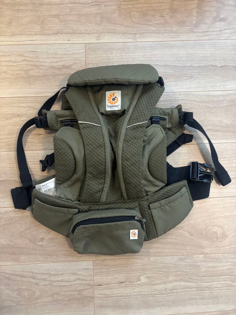 Ergobaby omni breeze オムニブリーズ　グリーン エルゴベビー オムニブリーズ セージグリーン ERGO baby OMNI Breeze