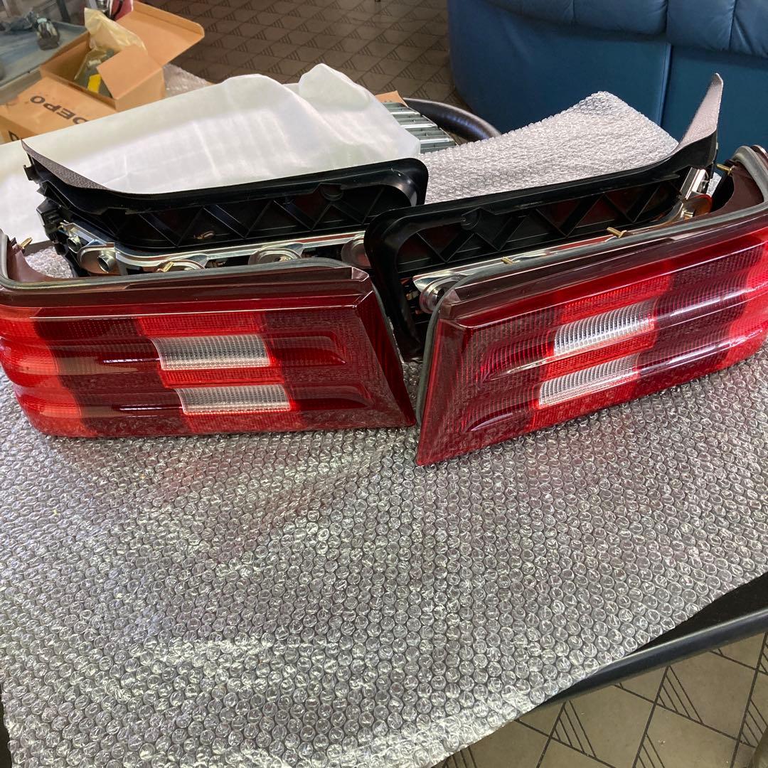 メルセデスベンツ R129 SL タイプ 純正 テールランプ - メルカリ