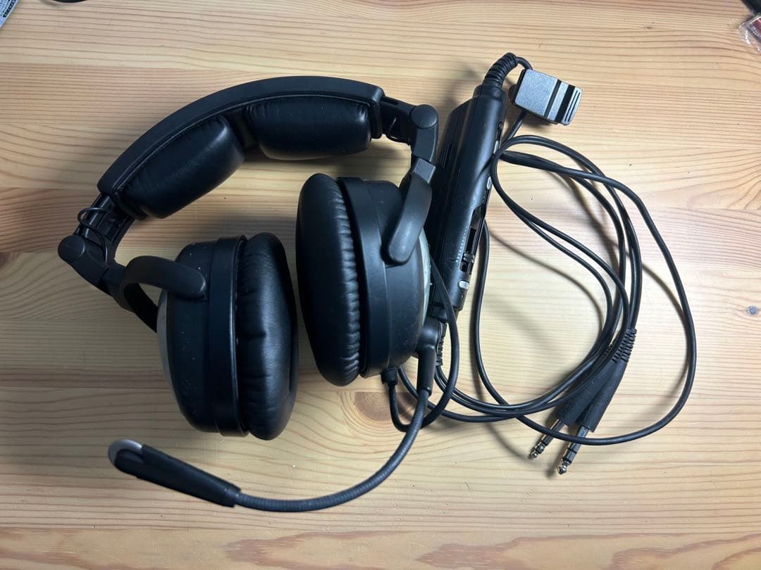 LIGHTSPEED SIERRA 小型機用ヘッドセット(ケース付き) 171387-10529144.jpg