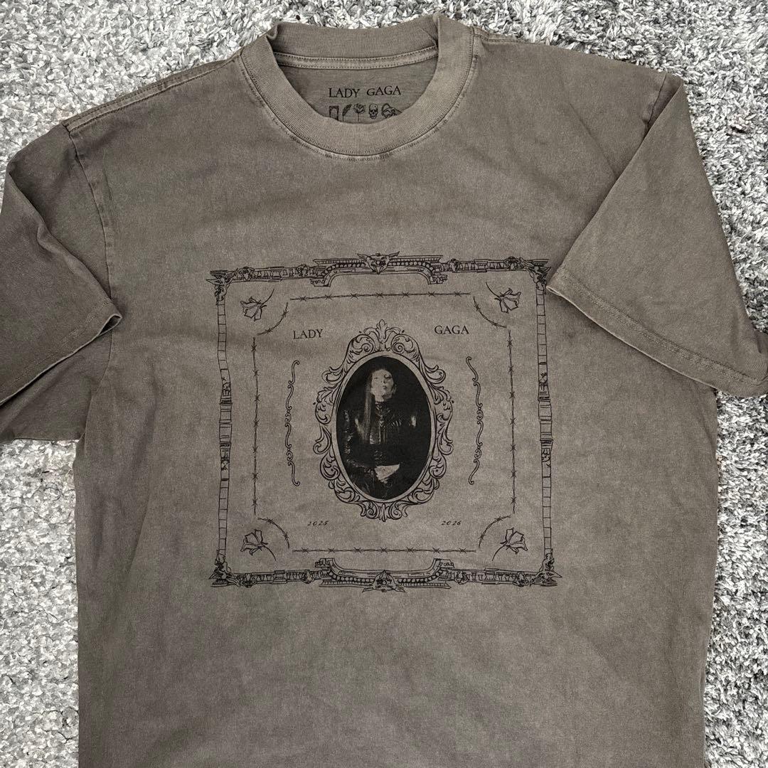 LADY GAGA MAYHEM BALL SS TEE XL* サイズ - メルカリ