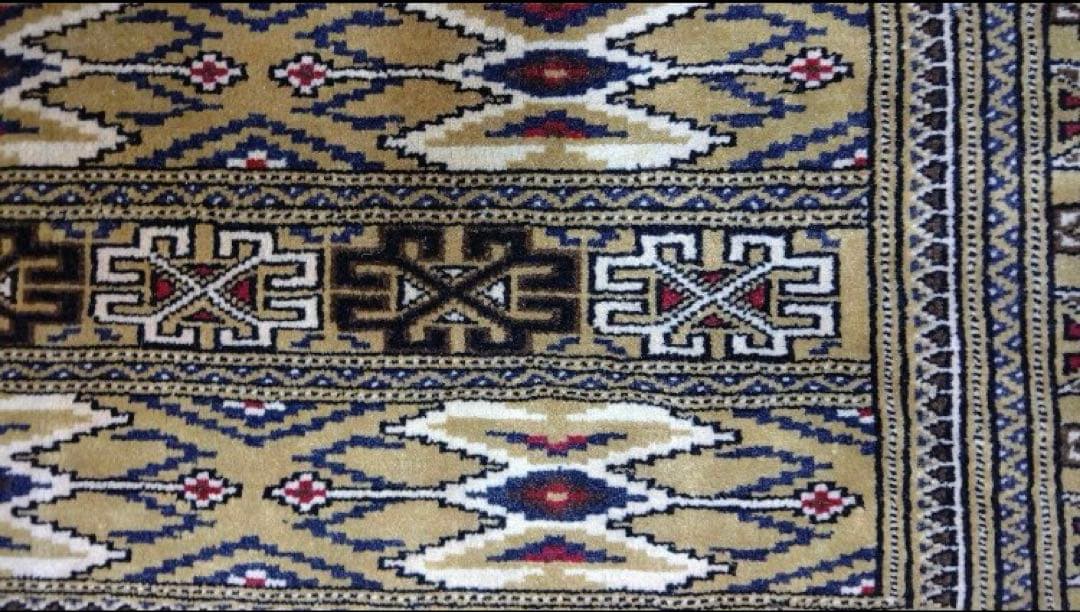 中目黒 Layout ヴィンテージ トライバル ラグ 133cm×120cm 中目黒 Layout ヴィンテージ トライバル ラグ 133cm×120cmの通販はau