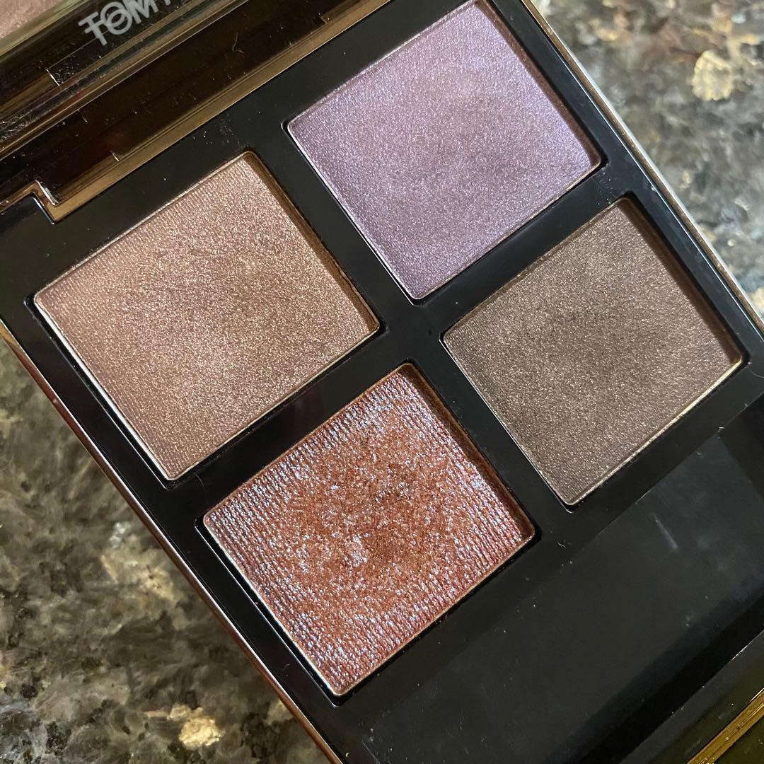 トムフォード アイカラークォード25 プリティベイビー - メルカリ