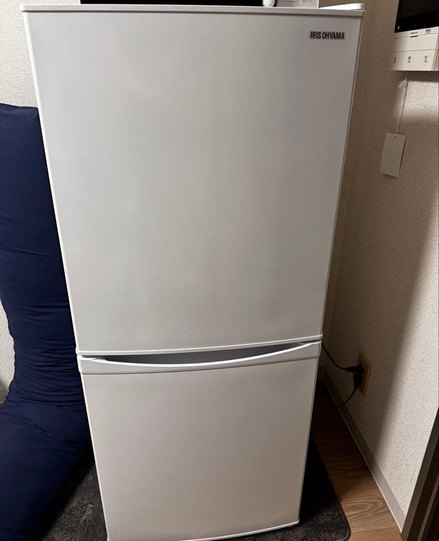 IRIS OHYAMA 冷蔵庫 ホワイト(手渡し) IRIS OHYAMA（アイリスオーヤマ） 冷蔵庫 一人暮らし 小型 省スペース