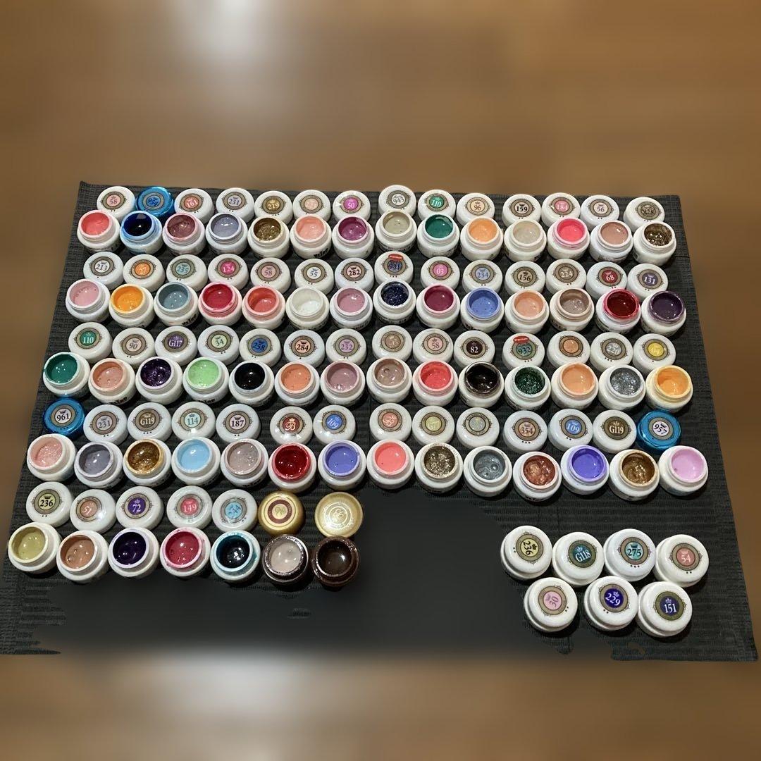 ネイル　ジェル　ベトロ　70個セット　まとめ売り① まとめ売り ネイル ジェル ベトロ 70個セット まとめ売り① 開封済