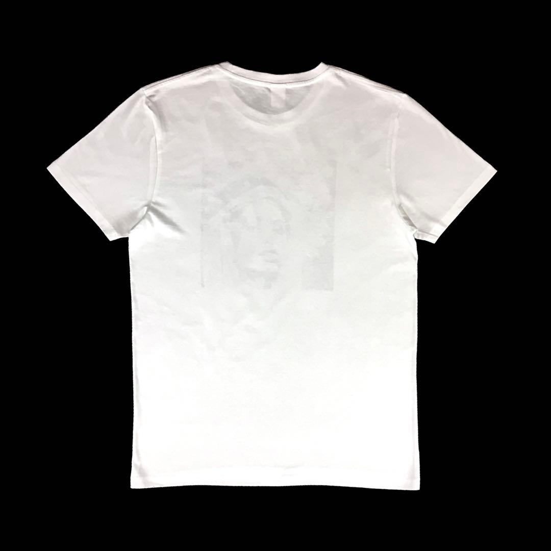 新品 アンジェリーナジョリー 加え煙草 モノクロ写真コラージュ マリア