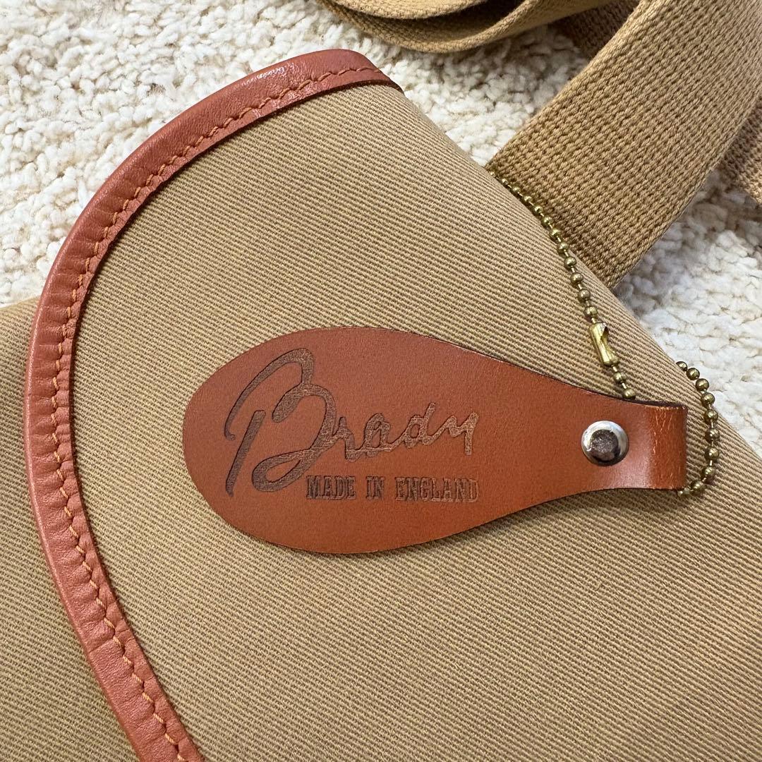 《美品》Brady ブレディ　ショルダーバッグ