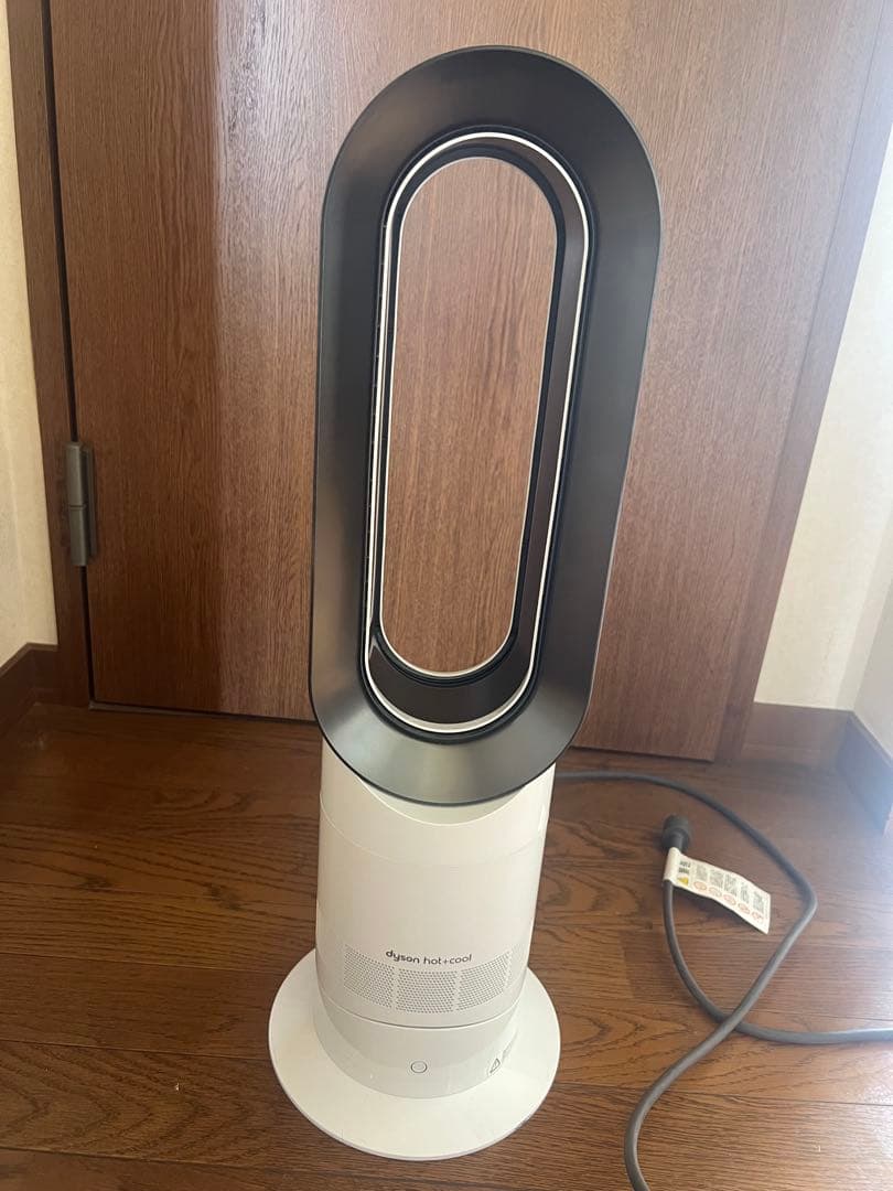 Dyson ダイソン　AM09 hot + cool 2020年製　扇風機 Dyson ホットアンドクール AM09 (温風・扇風機) W20.4×D20.4×H59.5cm