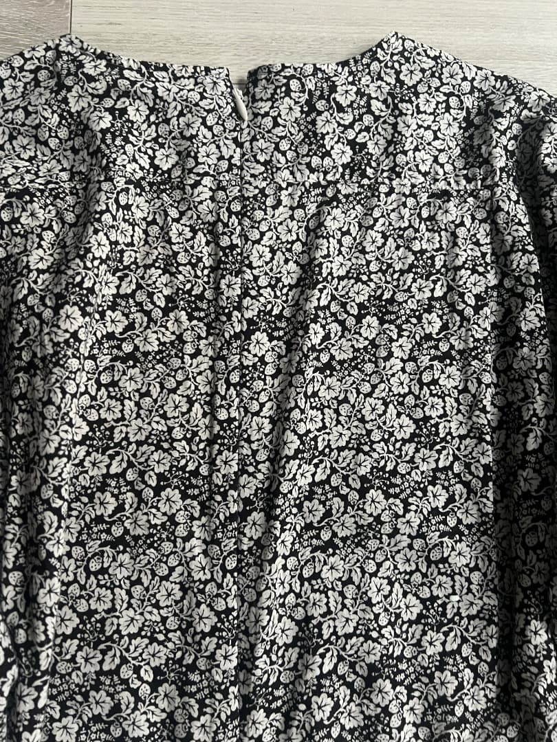 美品】オールドマンズテーラー ワイルドベリー 長袖ブラウス ノー