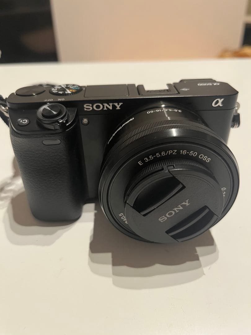 SONY α6000 ミラーレス一眼 24.3MP