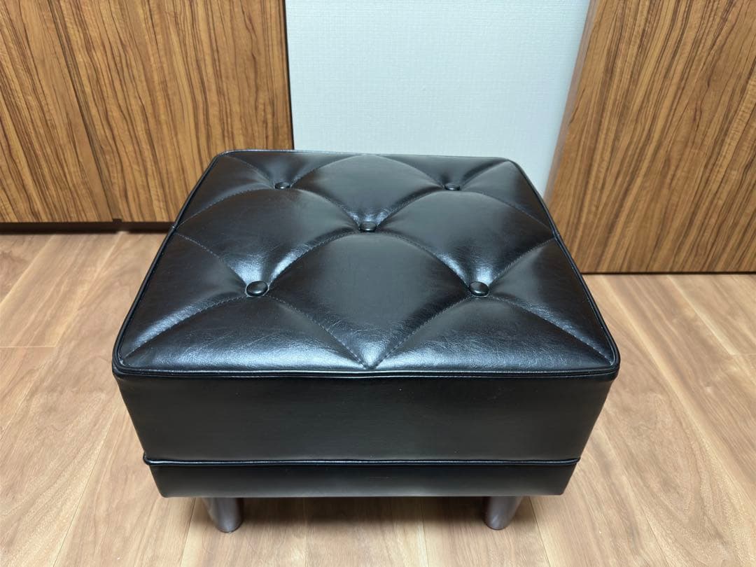 【美品】カリモク オットマン カリモク家具（KARIMOKU FURNITURE） オットマン スツール レザー 椅子