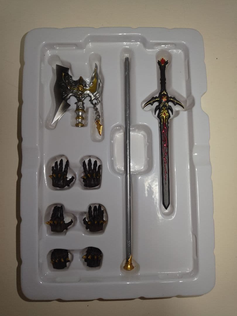 【箱無し説明書欠品】牙狼 S.H.Figuarts（真骨彫製法） 暗黒騎士キバ