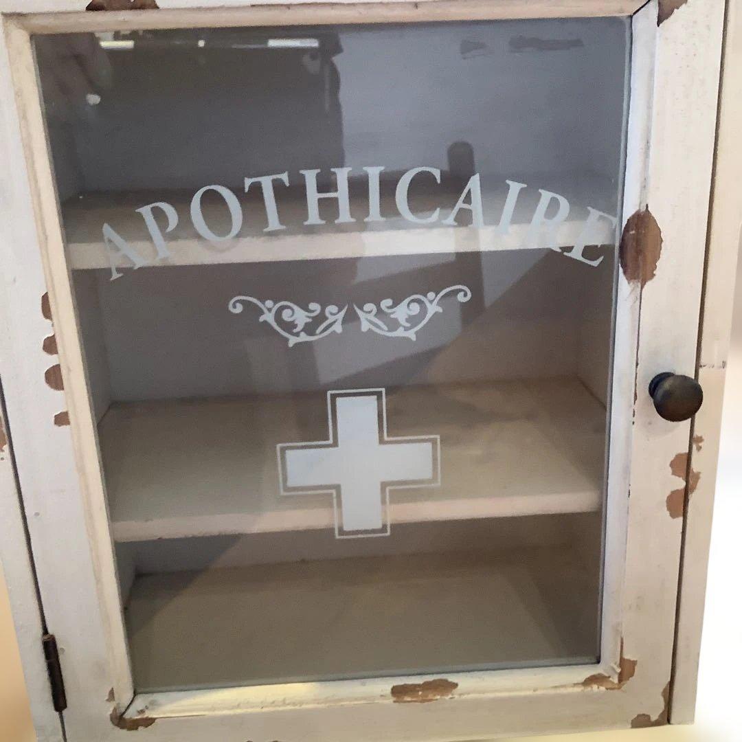 アリスの時間 救急箱 木製 アンティーク雑貨 - メルカリ