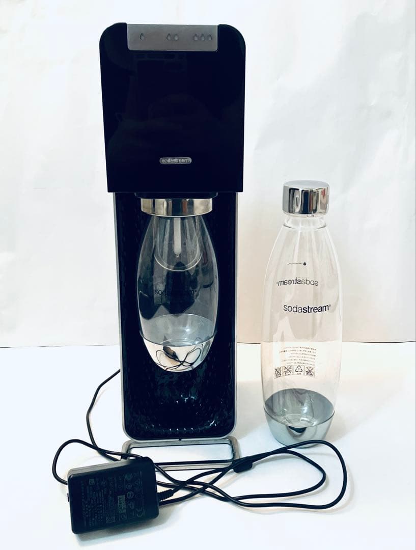 ソーダストリーム　SodaStream ソースパワー炭酸水メーカー ブラック Amazon | [公式] ソーダストリーム POWER（パワー）スターターキット