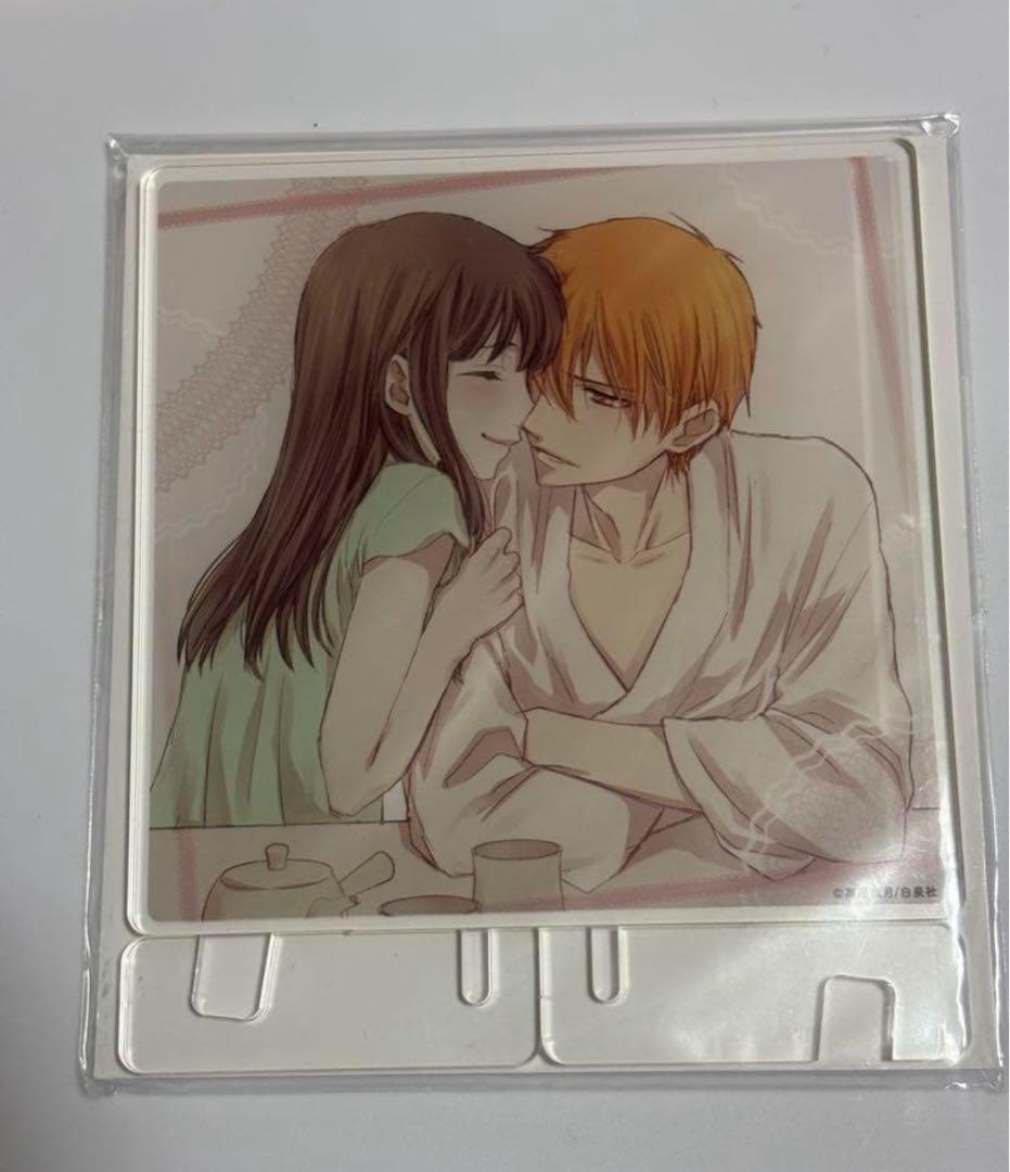 フルーツバスケット 高屋奈月 デビュー30周年記念　透　夾　アクリルコースター フルバ」透、由希、夾が指で“ハート”を作る♪ 高屋奈月の描き下ろし