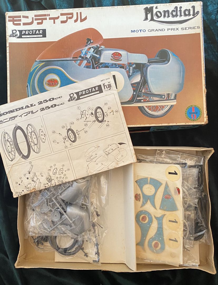 Protar Mondial 250cc プラモデルキット