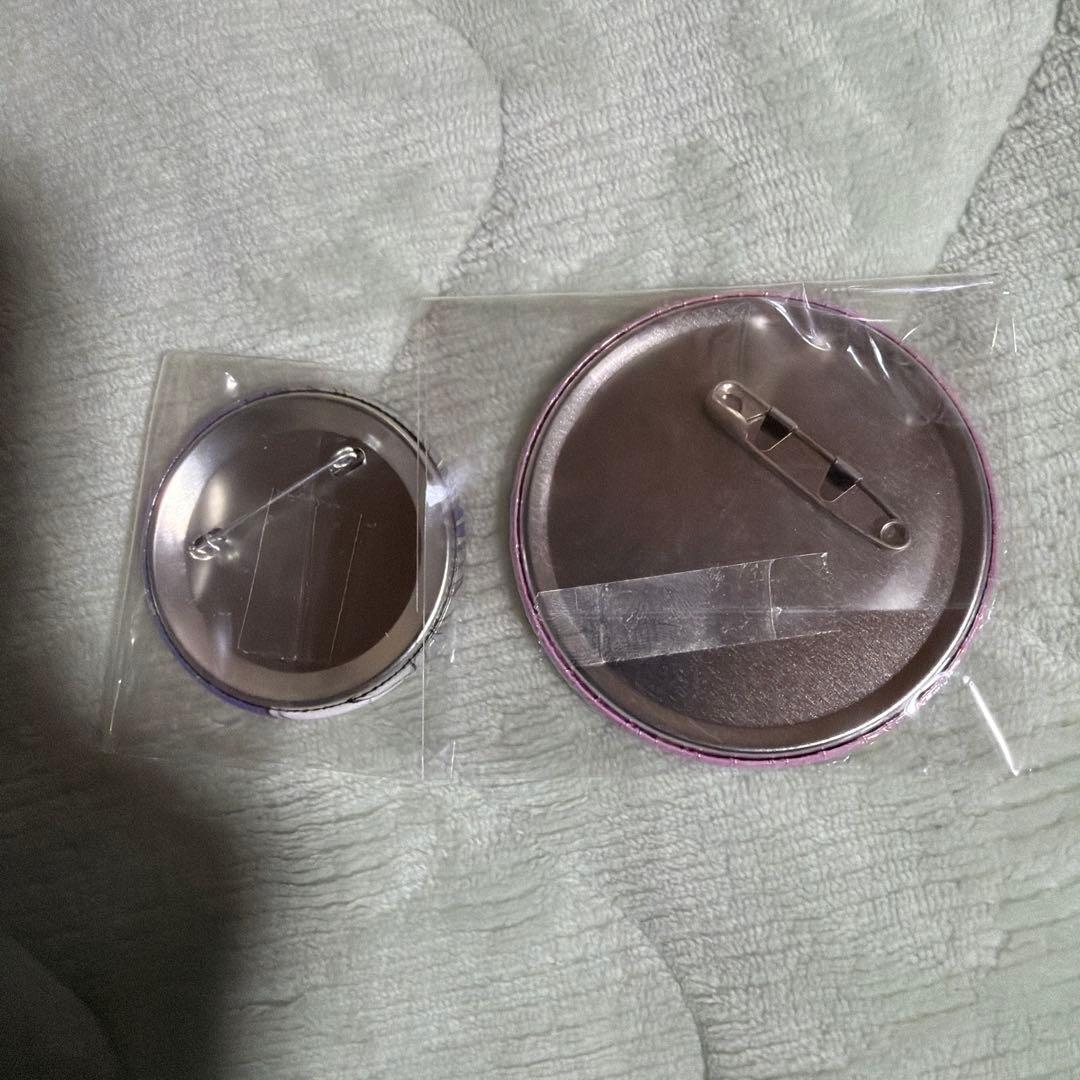 希少 進撃の巨人 ハンジ 缶バッジ 原画 wit studio 巨人展 限定品