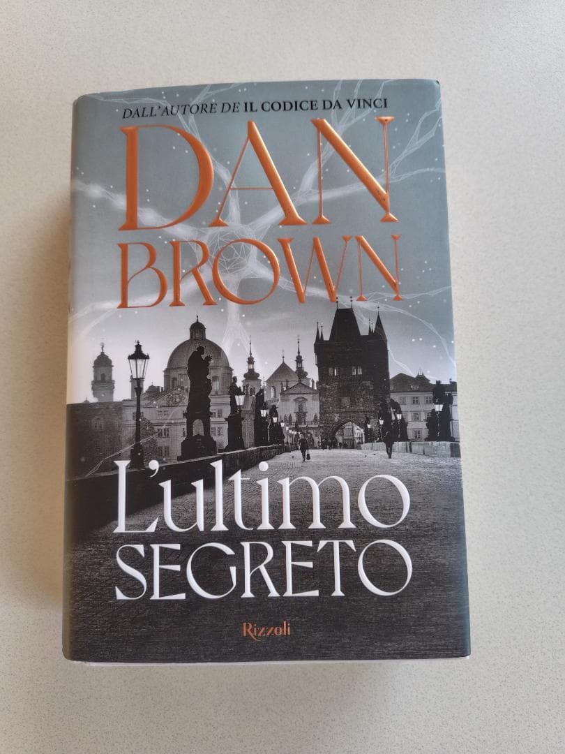 ダン・ブラウンの最新作 L'ultimo segreto (イタリア語原著) 監禁された翻訳者の手記——ダン・ブラウン最新作『シークレット・オブ