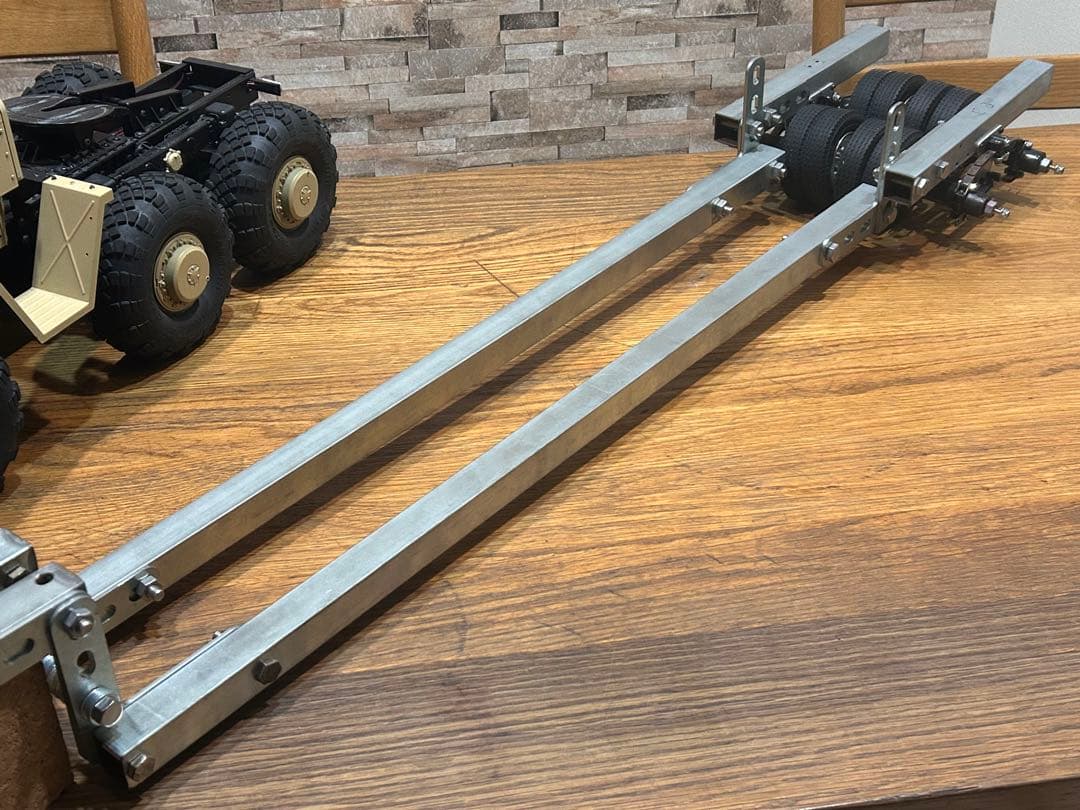 Bc8 Cross Rc 1/12 MAZ537