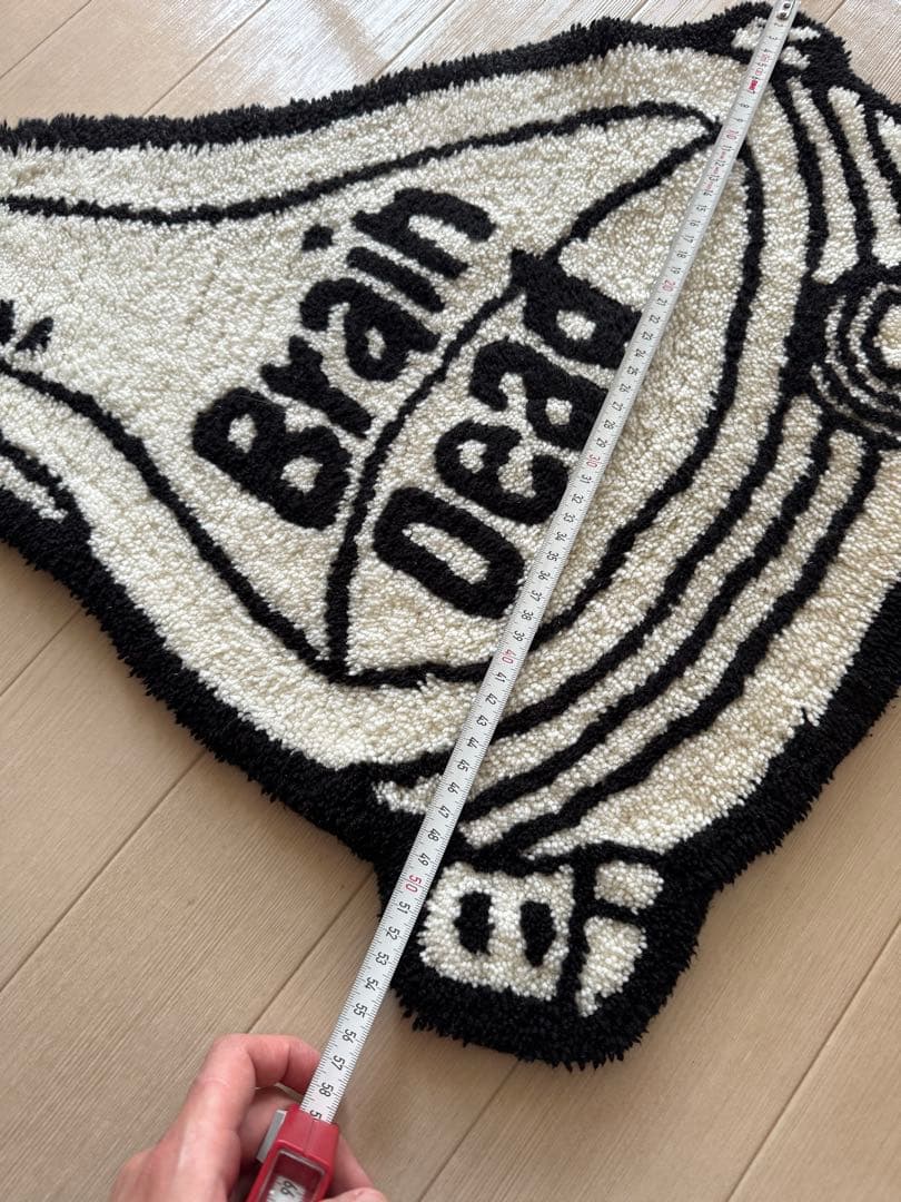 braindead ラグマット マルセルデュシャン 泉 便器 - メルカリ
