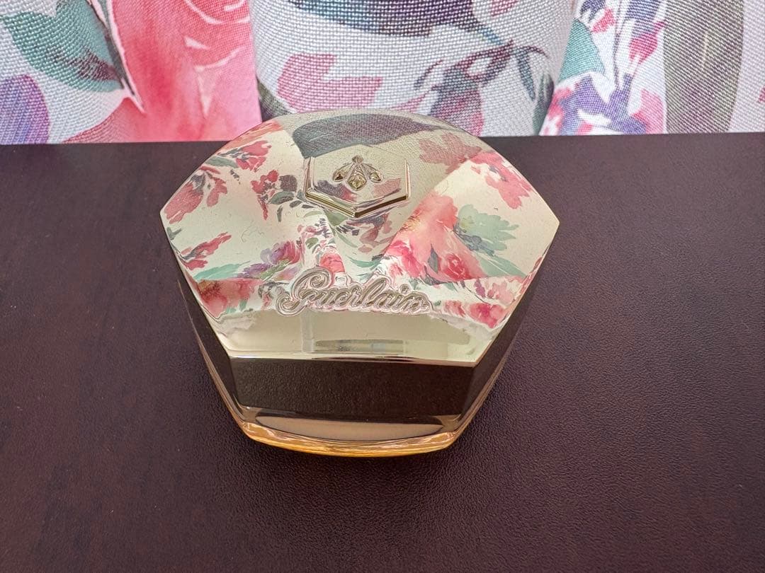 Guerlain トリートメントクリーム アベイユ ロイヤル ⋅ トリートメント クリーム | ゲラン GUERLAIN