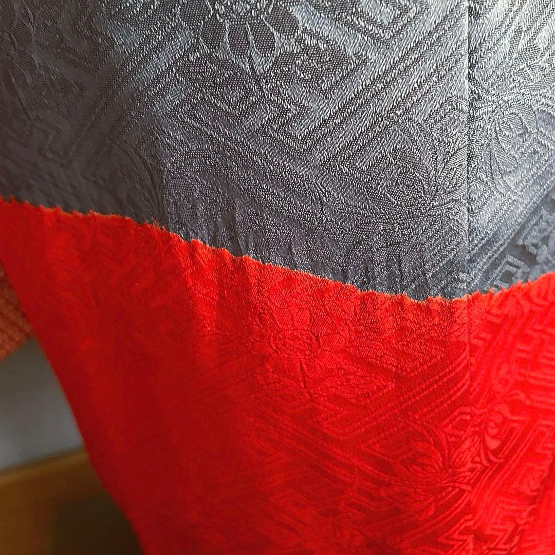 振袖フルセット 手染め 絞り 染分け 成人式振袖 振袖 裄丈69 赤 - メルカリ