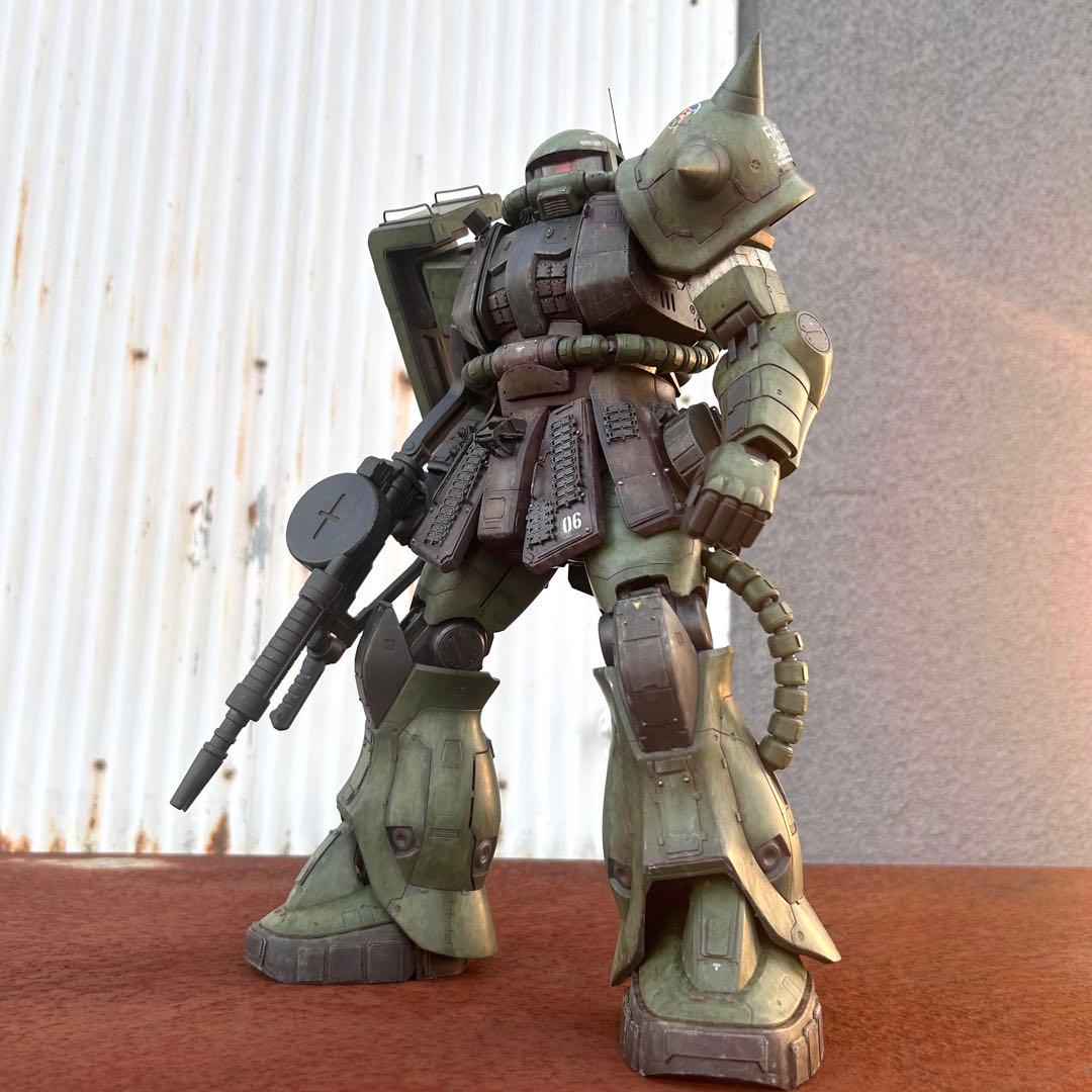 バンダイ　機動戦士ガンダム　1/48 メガサイズ　ザク　改造 1/48 メガサイズモデル 量産型ザク｜suteteko76さんのガンプラ作品