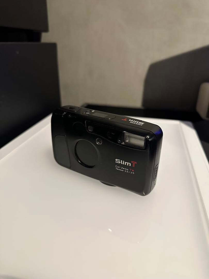 【headkokoro】京セラ Slim T コンパクトカメラ フィルムカメラ KYOCERA Slim T （状態：難あり）をお買取入荷しました