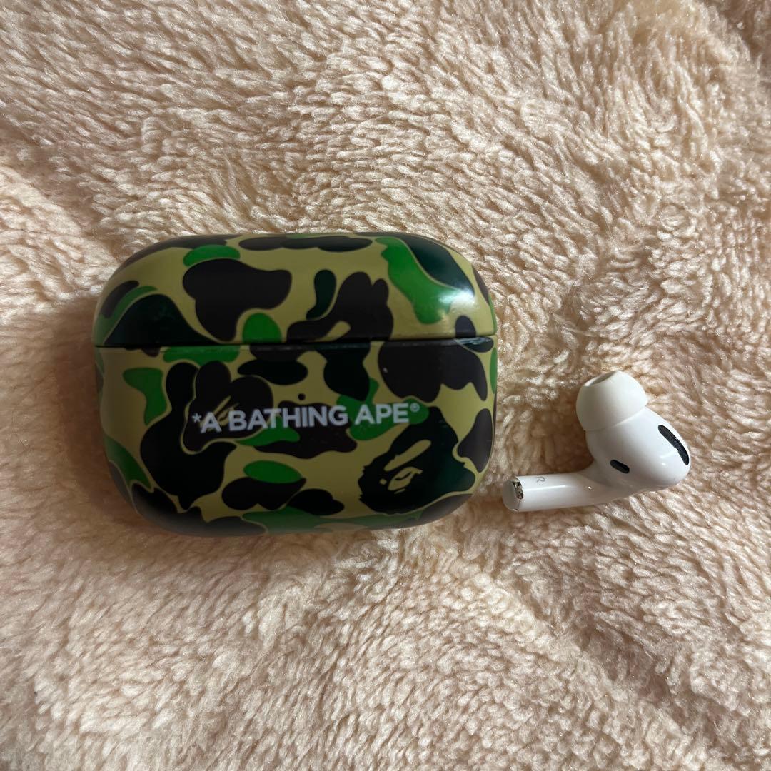 AirPods pro （第1世代）　BAPEケース付き　片耳 ケースのみ不可 AirPods pro （第1世代） BAPEケース付き 片耳 A BATHING APE｜1ST