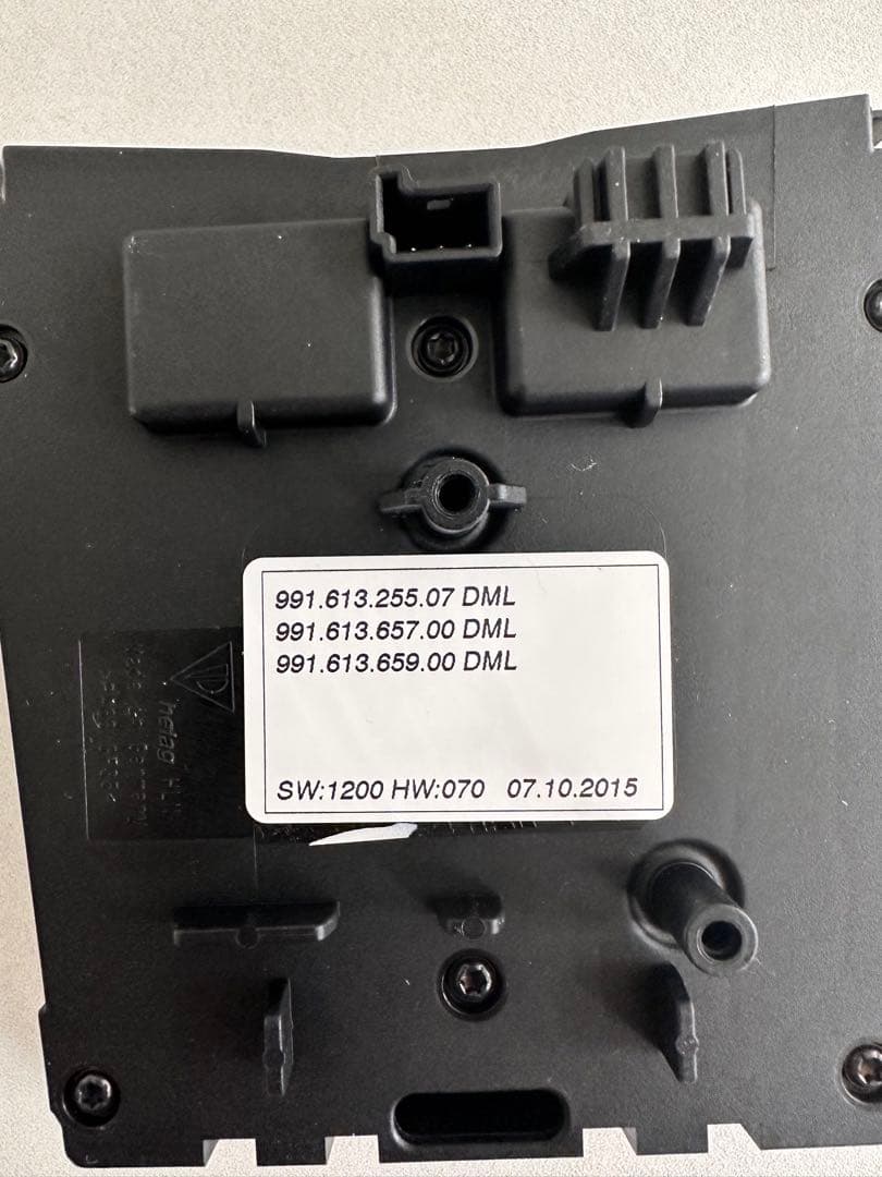 ポルシェ 911 991前期センタコンソールユニット - メルカリ