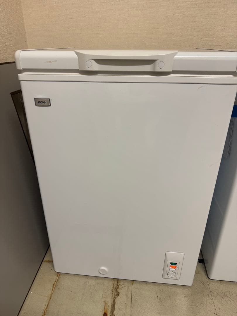 【美品】Haier 冷凍庫 JF-NC103F-1 103L 冷凍庫 小型 上開き 家庭用 103L チェストタイプ 直冷式 長期保存に